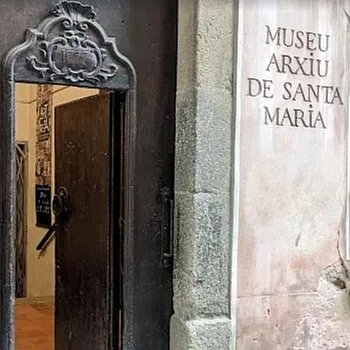 Visites guiades a l’Arxiu del Museu Arxiu de Santa Maria